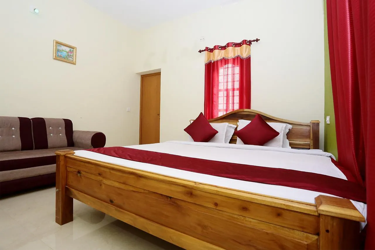 Oyo 10421 La Flora Resorts Ambalavayal الهند