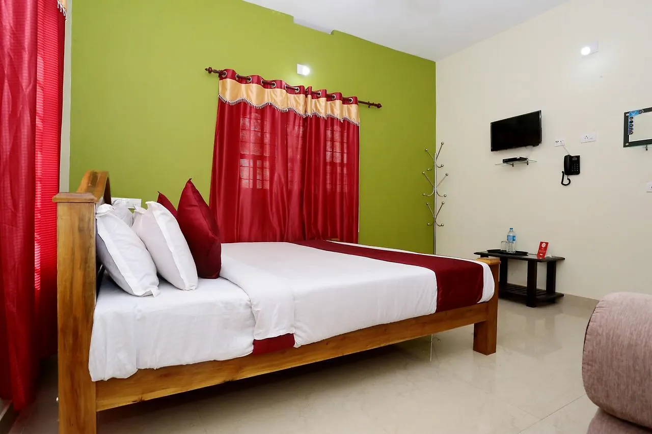 Oyo 10421 La Flora Resorts Ambalavayal