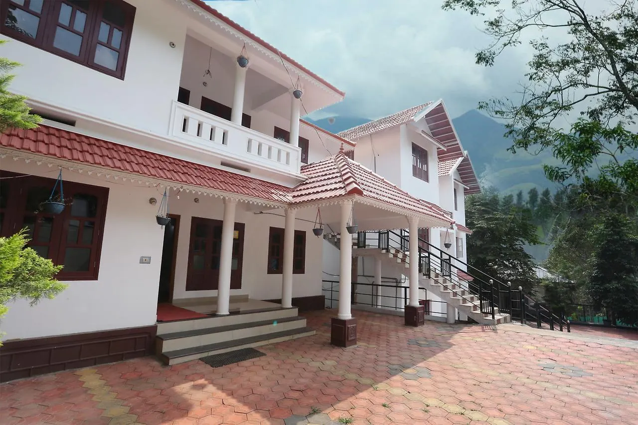 ***  Oyo 10421 La Flora Resorts Ambalavayal India