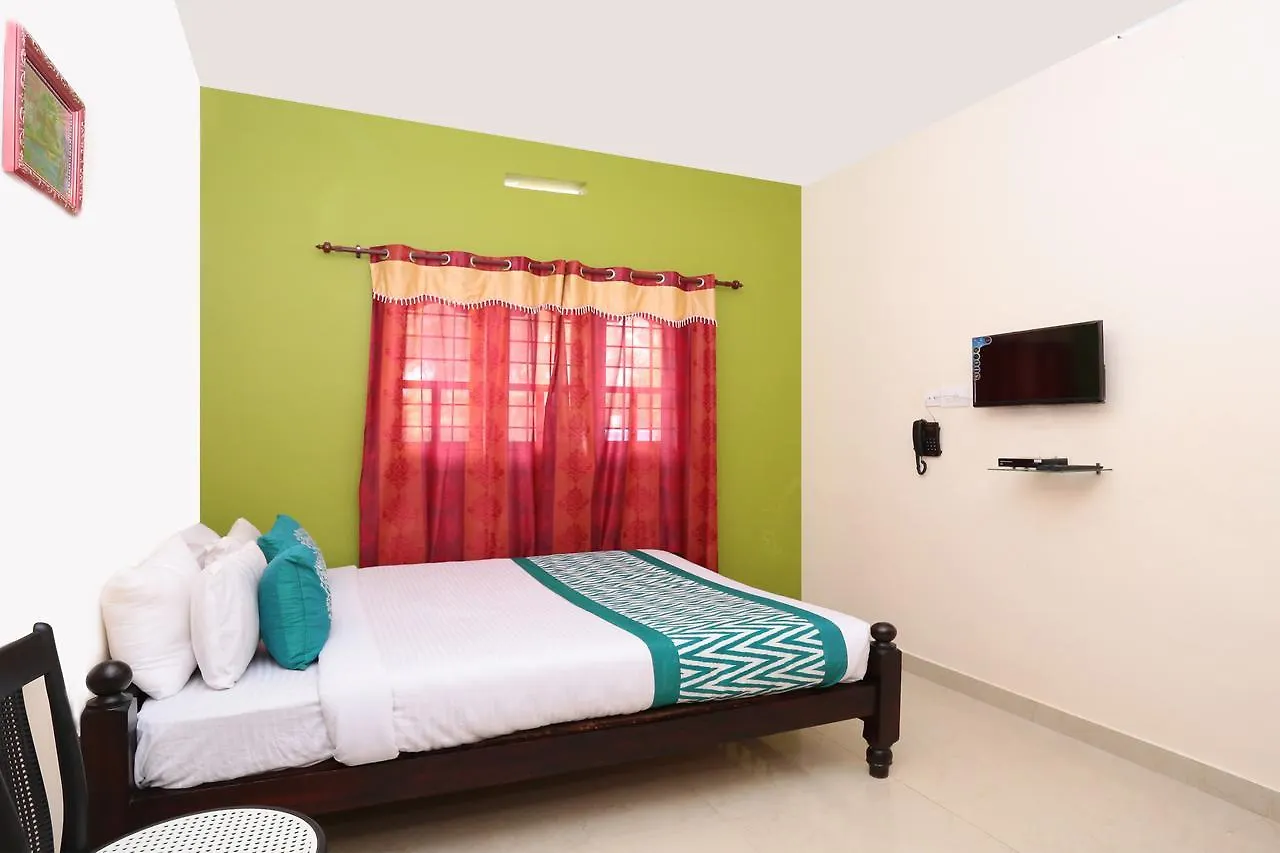 ***  Oyo 10421 La Flora Resorts Ambalavayal India
